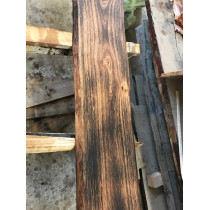 Eichenbohle, geflammt, geölt, Baumkante, Altholz-Stil, rustikal, Massivholz, 150x25-30x3cm